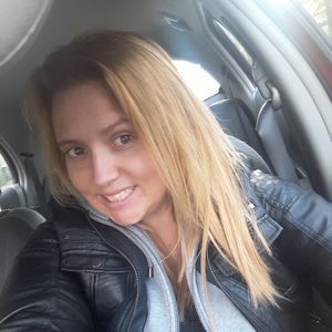 Meet your Posher, Melany